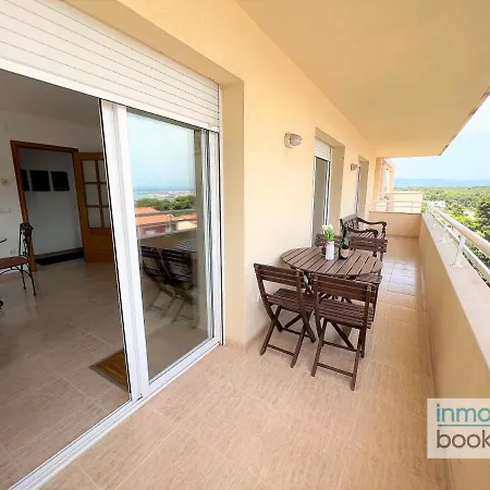 Apartamento ático , Con Piscina , Barbacoa Y Parking *