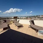 Atico , Con Piscina , Barbacoa Y Parking سالو