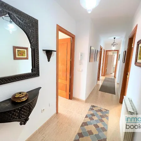 Atico , Con Piscina , Barbacoa Y Parking *