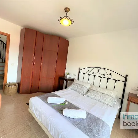 Atico , Con Piscina , Barbacoa Y Parking Apartment