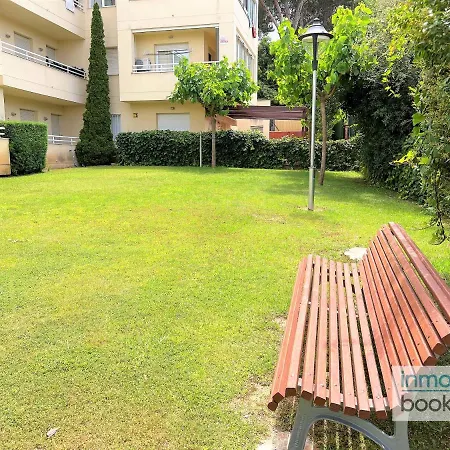 Atico , Con Piscina , Barbacoa Y Parking