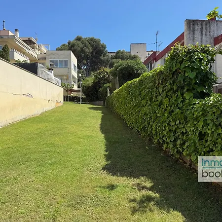 Atico , Con Piscina , Barbacoa Y Parking *