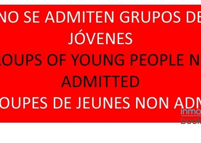 Atico , Con Piscina , Barbacoa Y Parking